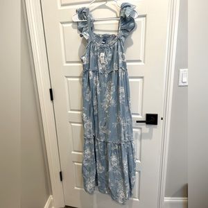 Old Navy Denimn Floral Tiered Maxi Dress Size Medium New with Tags